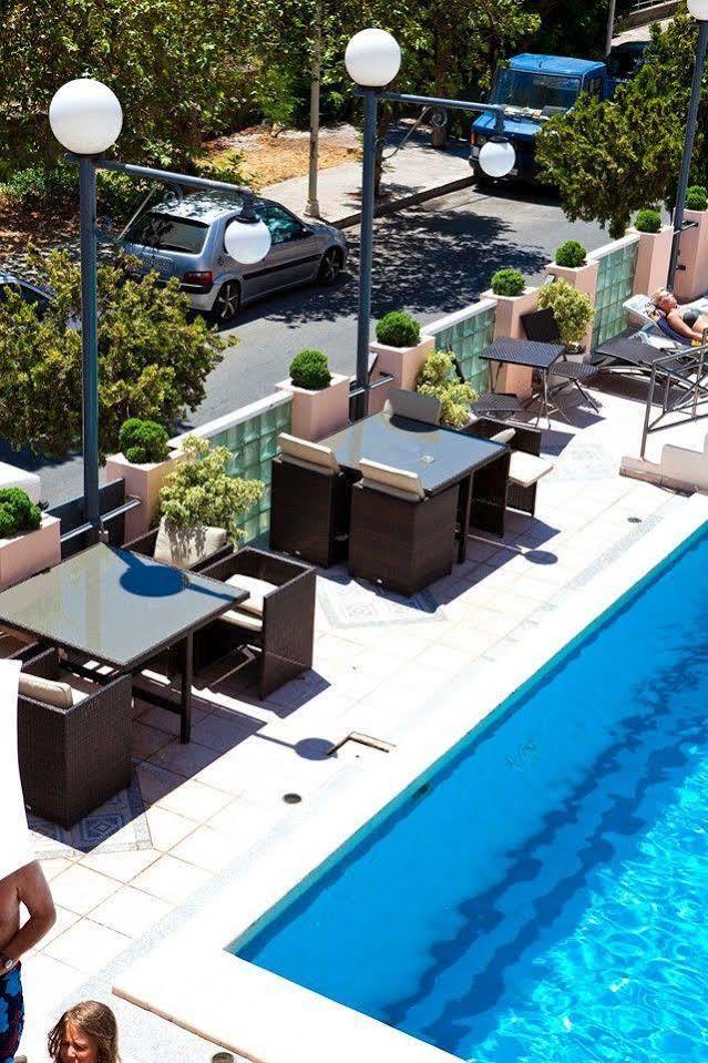 Hotel Rainbow
